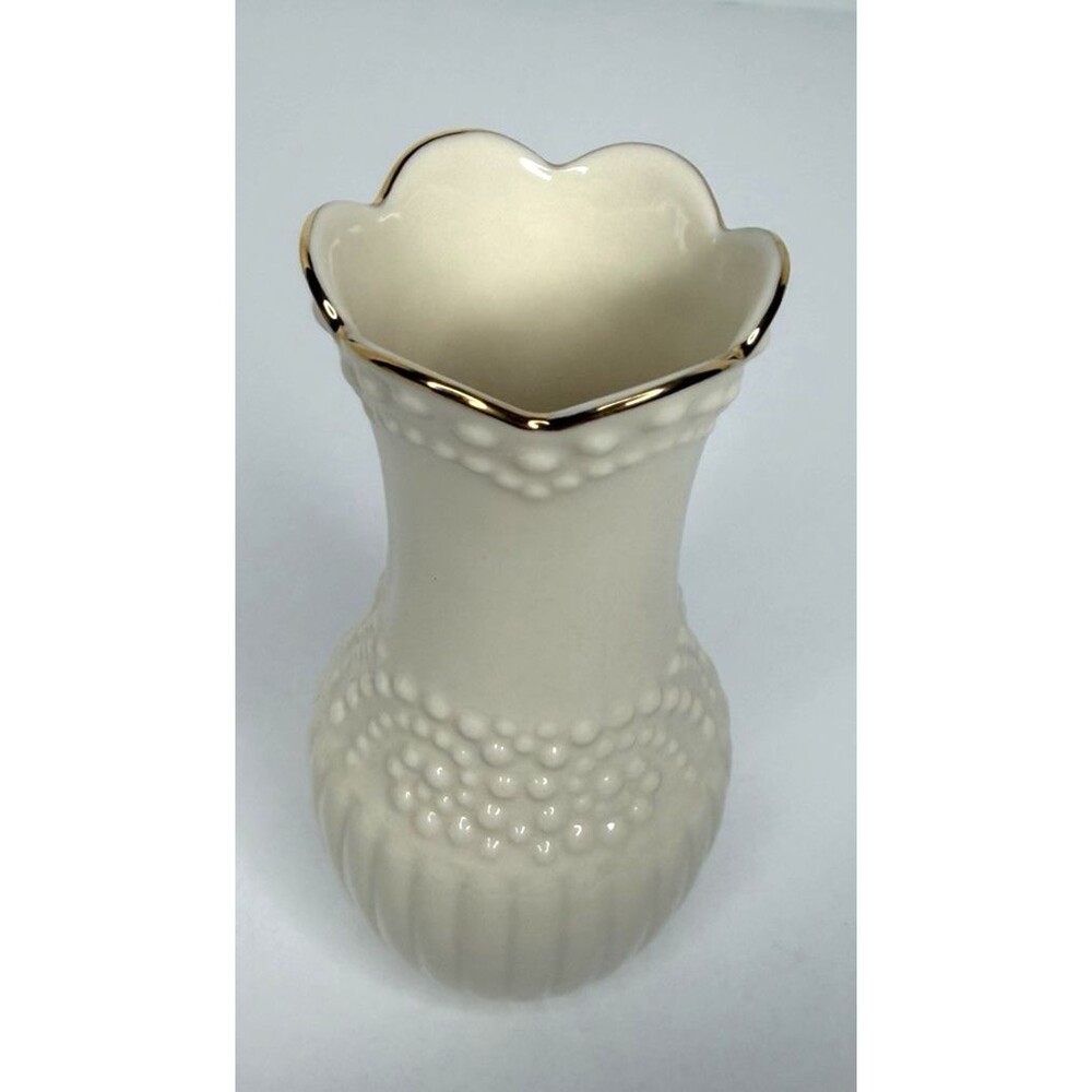 Lenox Hobnail Beaded Bud Vases with Gold Rim 5", set of 3, with Box - Picture 8 of 14